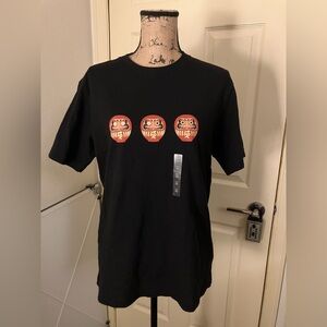 Uniqlo omiyage engimono daruma takasaki Japan Japanese tshirt cotton medium M
